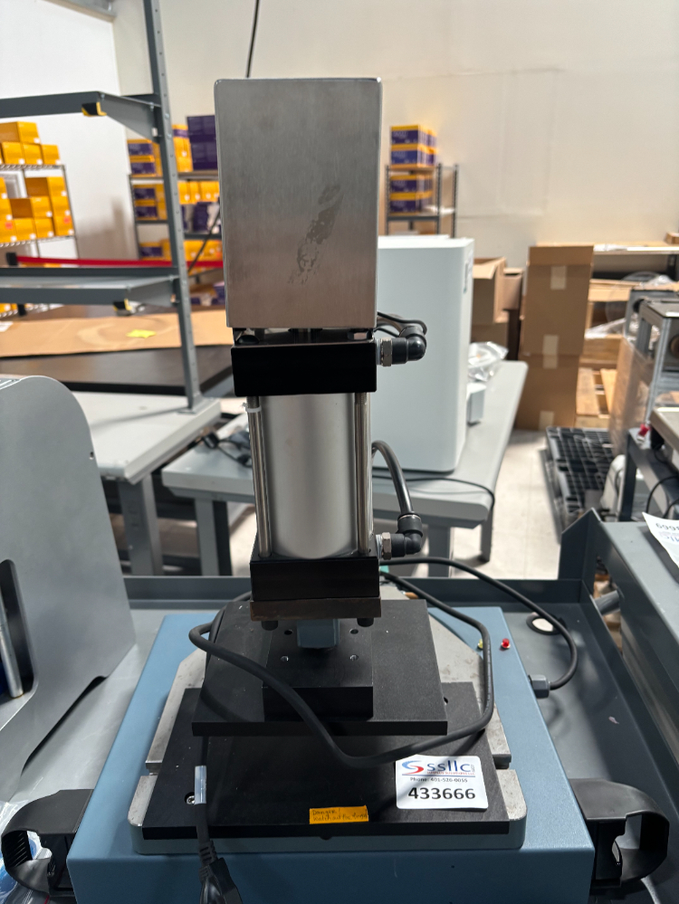 Image of pneumatic arbor press